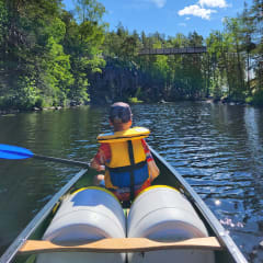 Kanootti, SUP -lauta ja Retkeilyvälinevuokraus Lapinsalmen Välinevuokraamosta Repoveden Kansallispuistossa