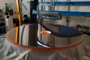 Maailman tarkin suuren luokan peili (ei nähtävillä kierroksella)