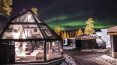 Santa's Hotel Aurora Glass igloo