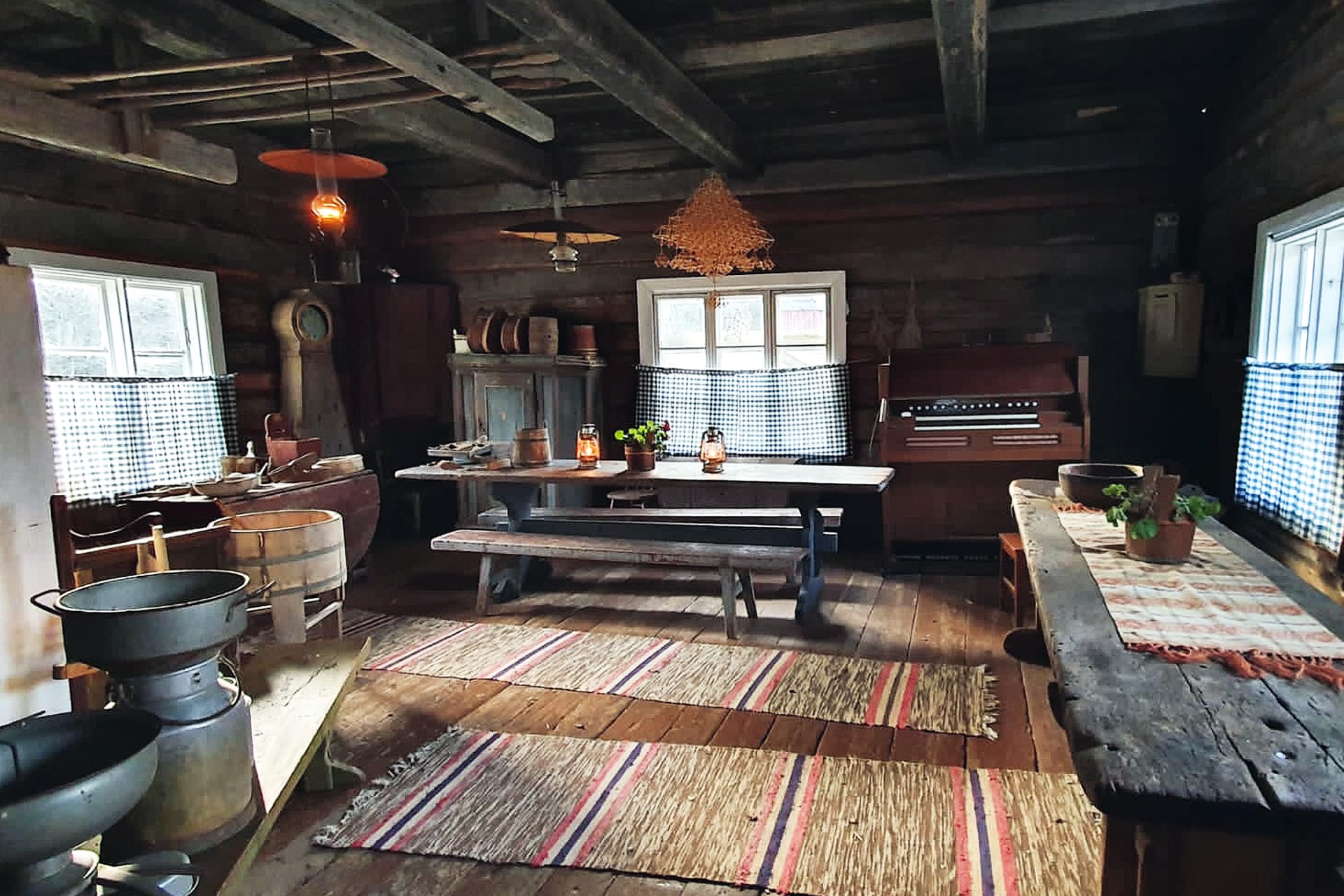 Kotiseutumuseon historialliset sisätilat Kotiseutumuseon historialliset sisätilat