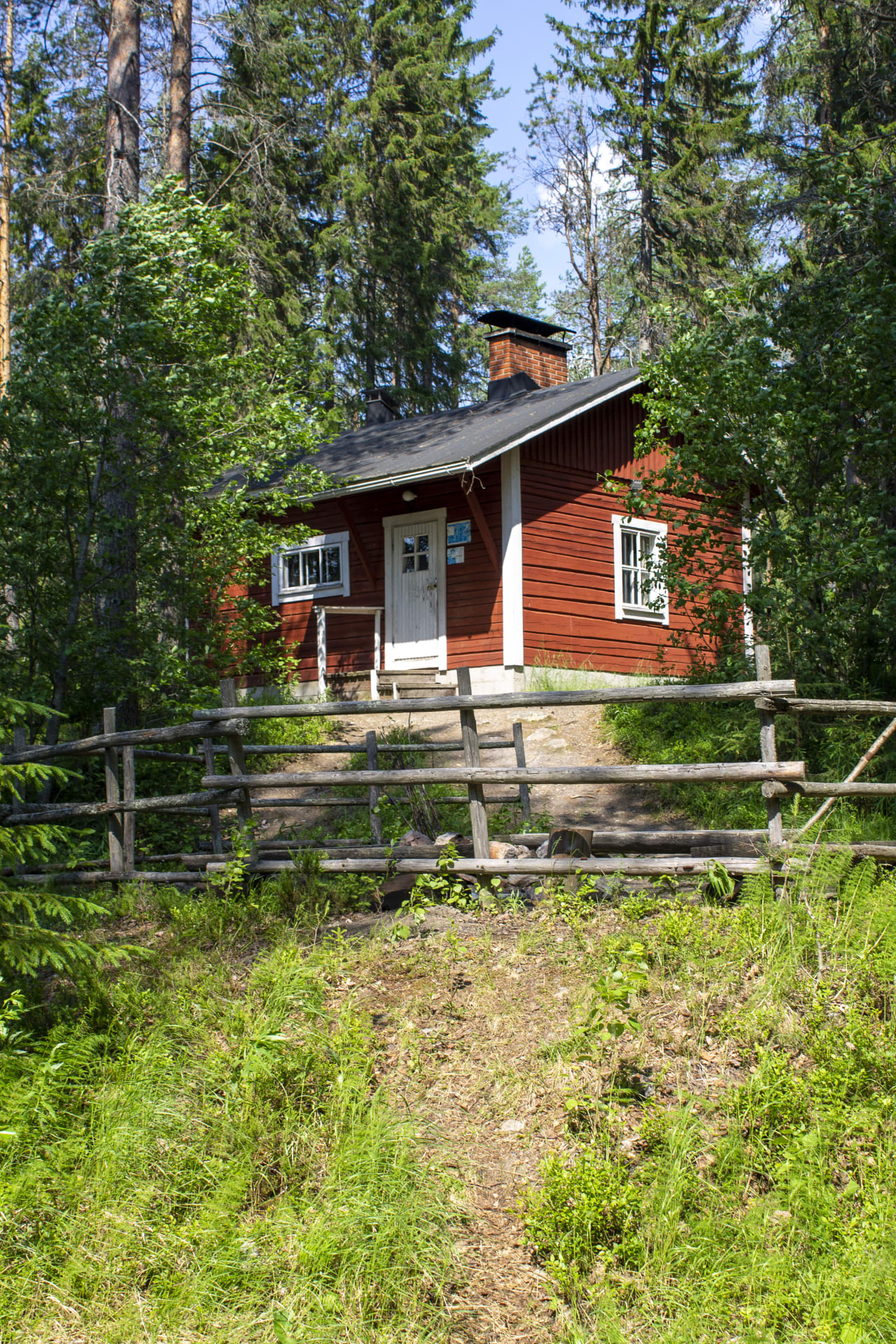 Traditional Finnish sauna experience at Metsäkartano Youth Centre
