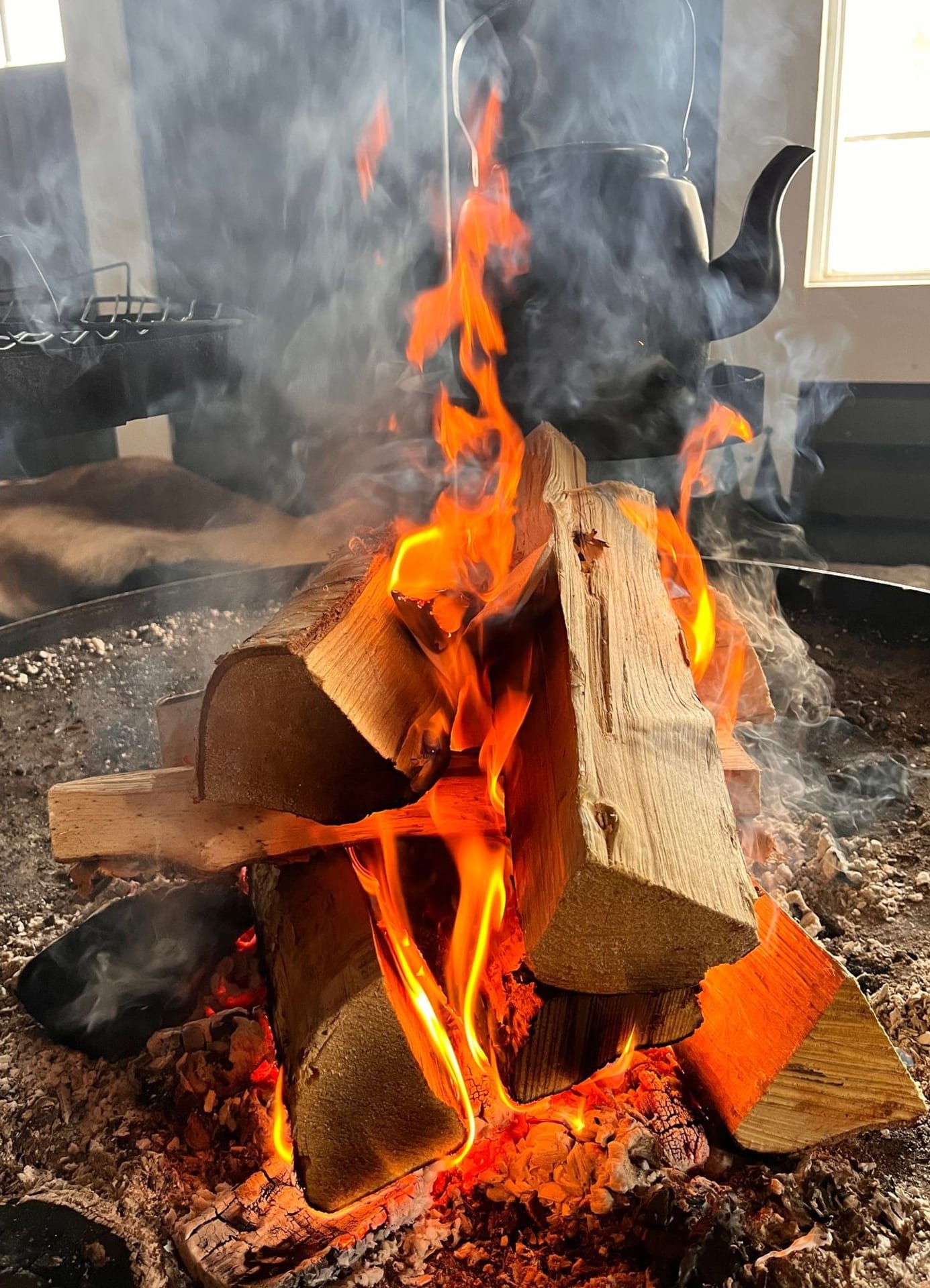 Campfire moment in Bomba