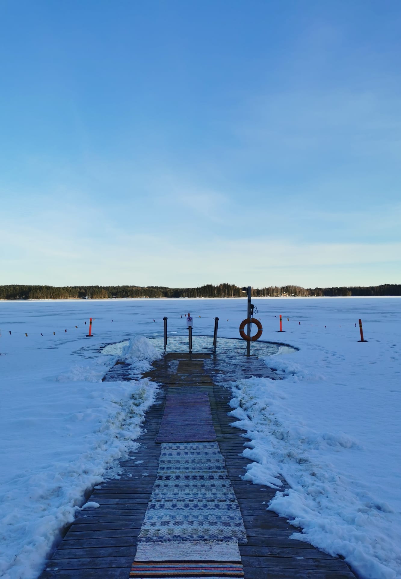 Ice swimming with Sauna