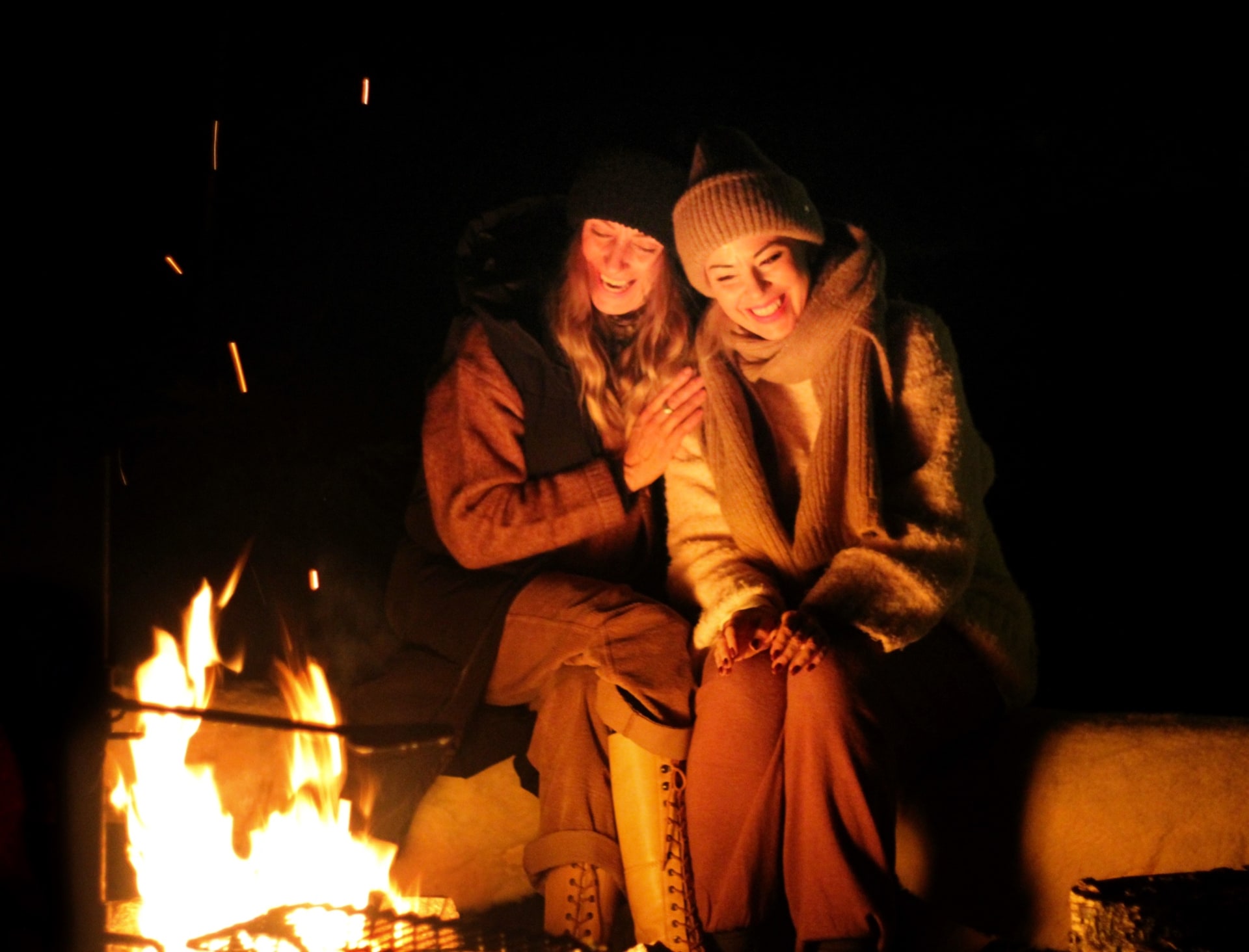 moment by open fire-Hakwylll