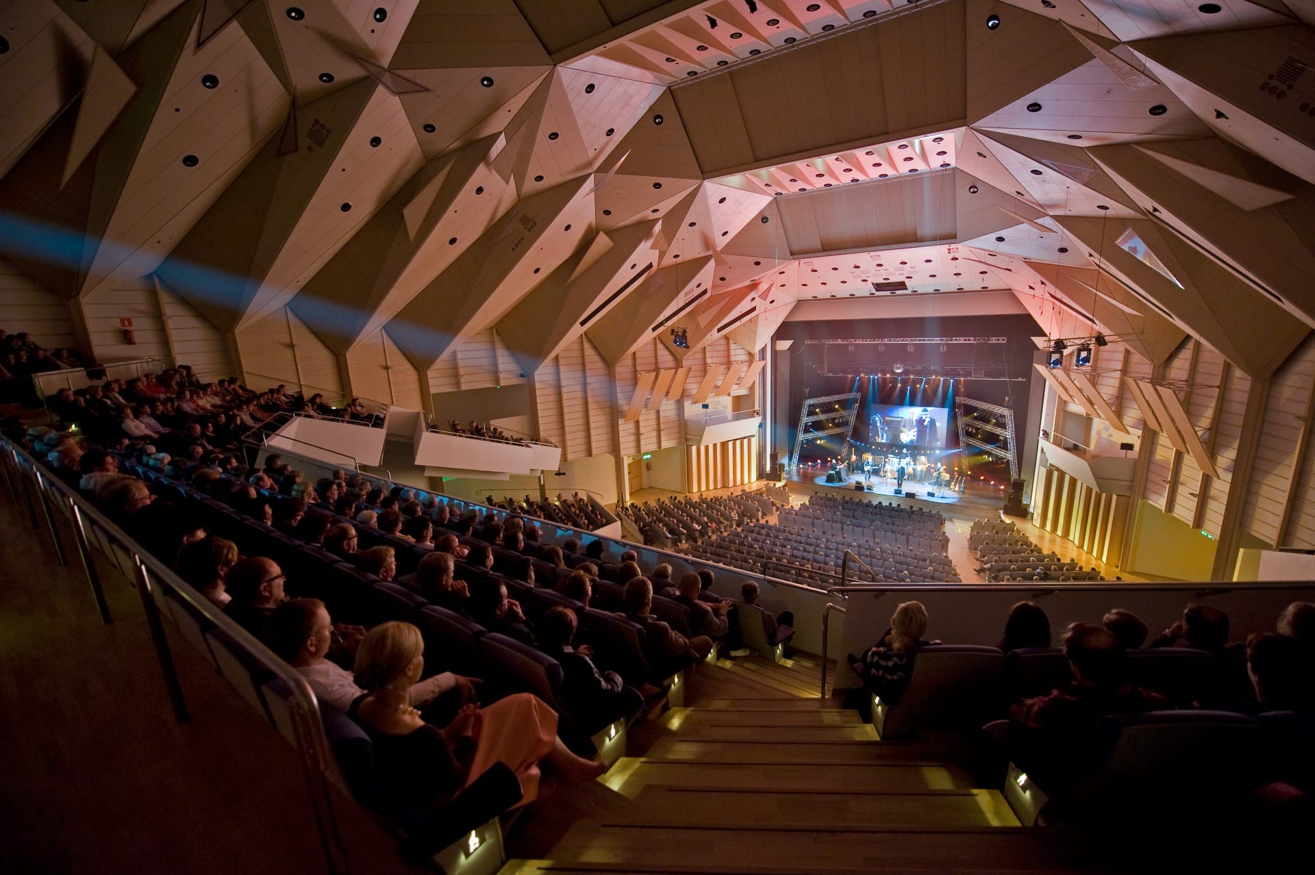 Tampere Hall’s Main auditorium hosts a large number of top Finnish artists and international stars each year.