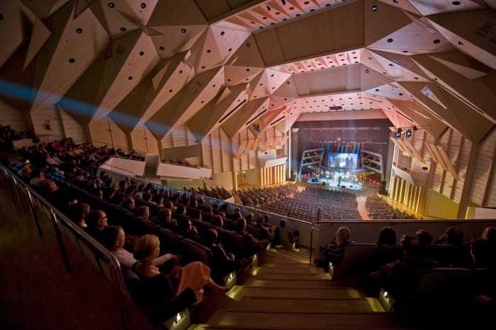 Tampere Hall’s Main auditorium hosts a large number of top Finnish artists and international stars each year.