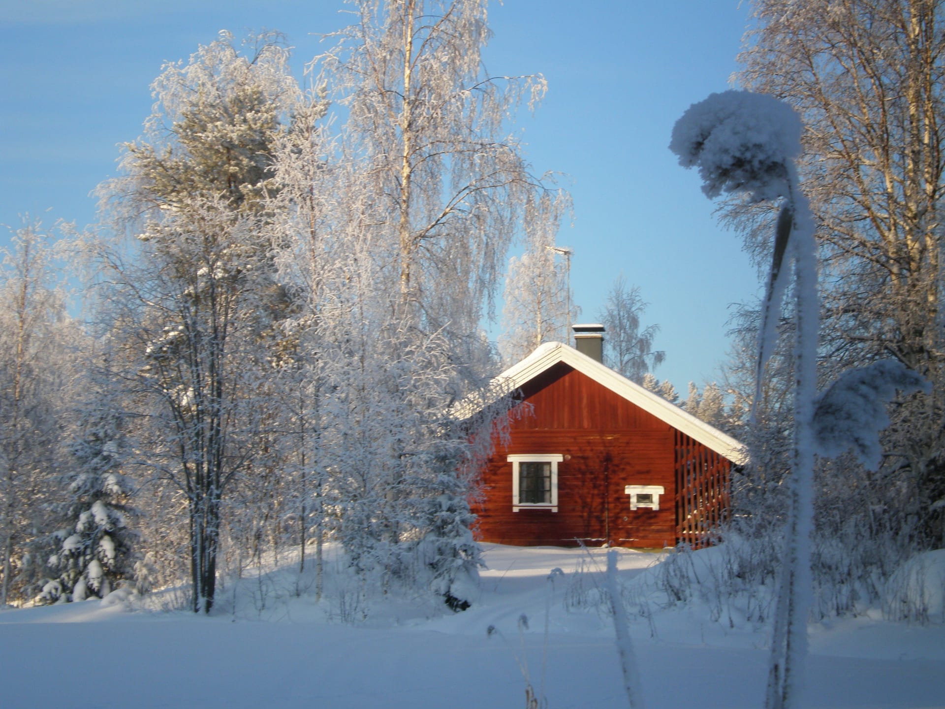 Kiehko Cottage in the winter.