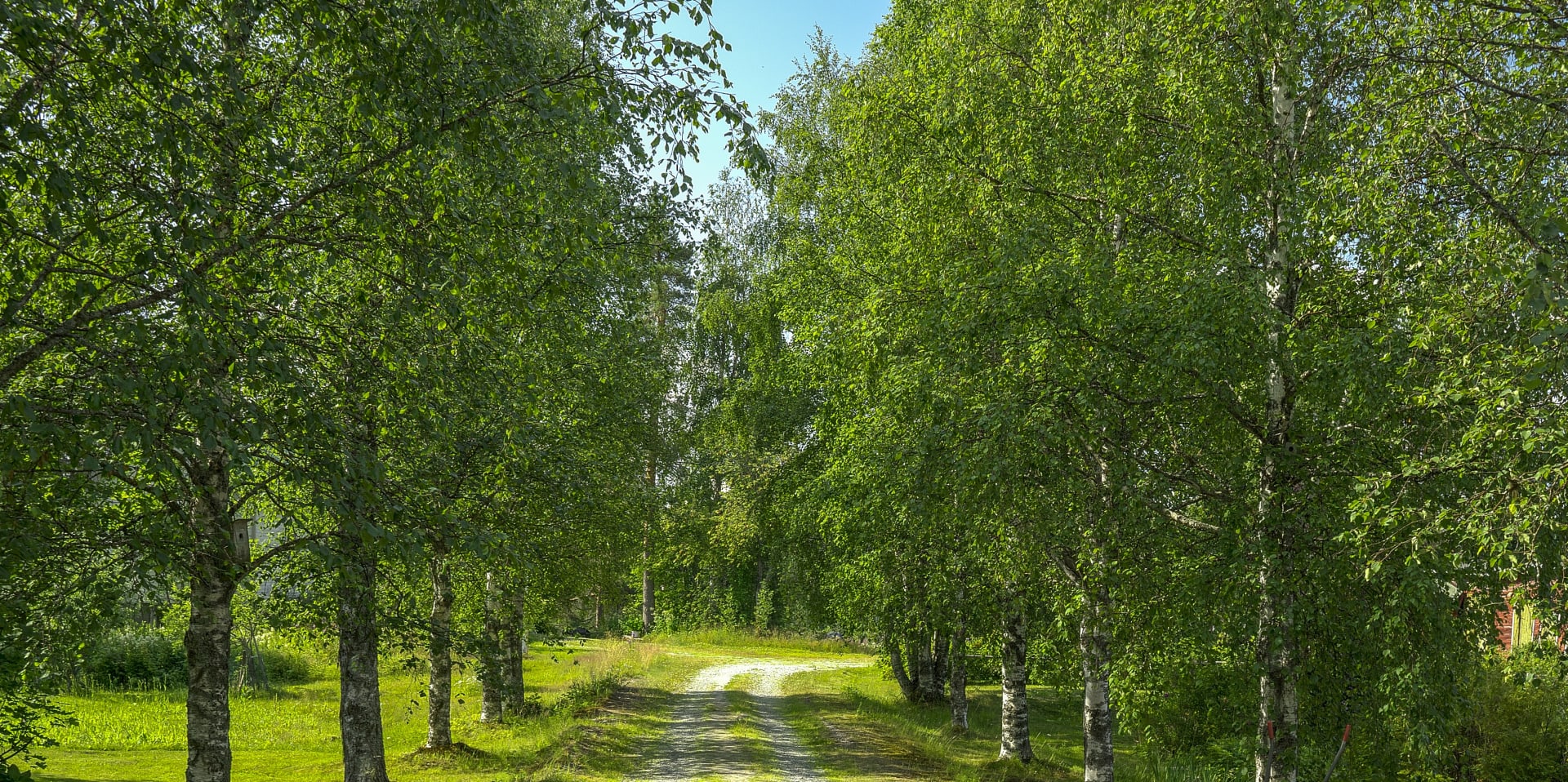 Majatalosta majataloon kävellen