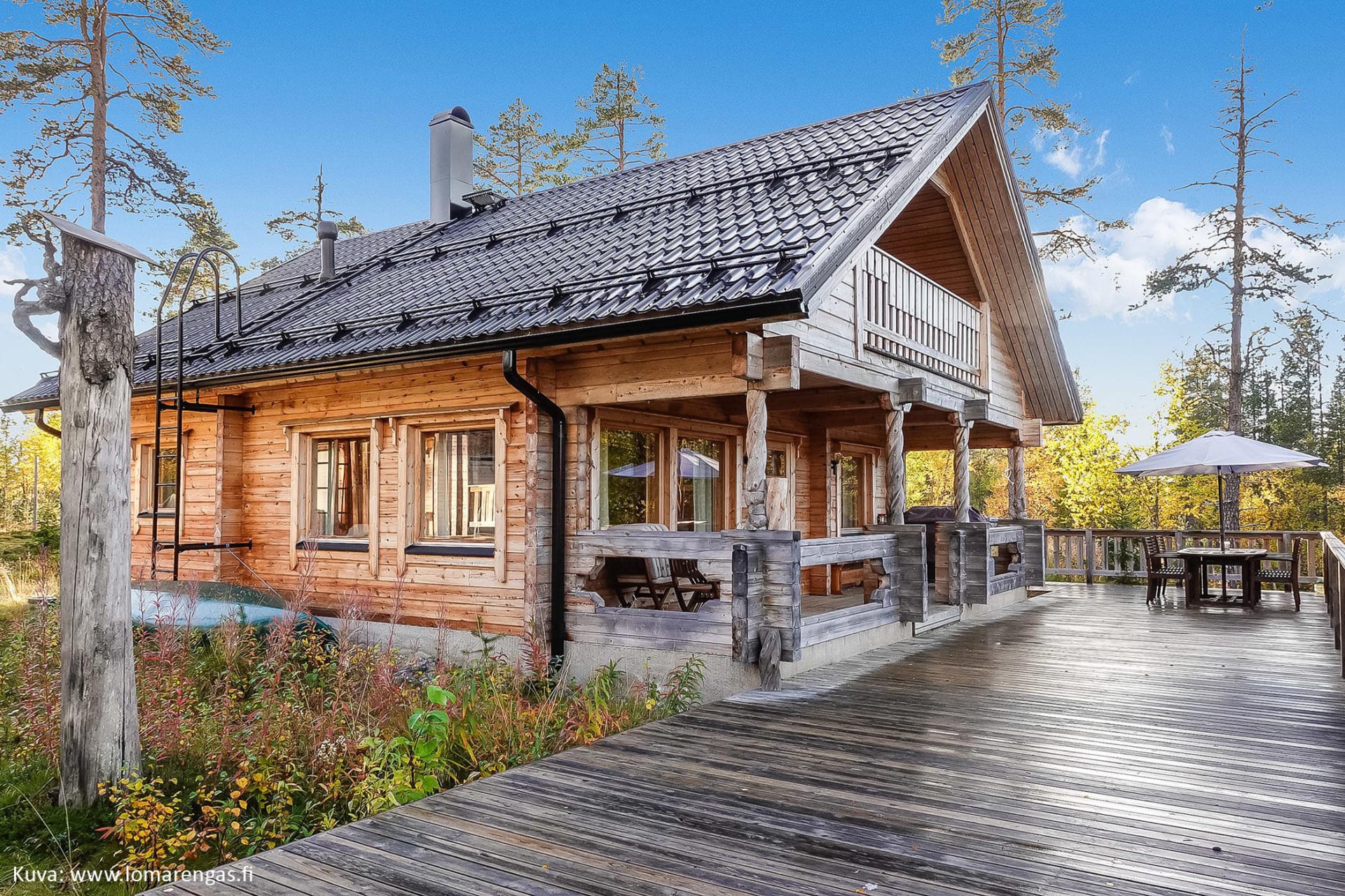 The beatutiful terrace area of the wilderness cabin.
