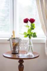 Mustio Manor´s athmospheric room in historical hotel Edelfelt