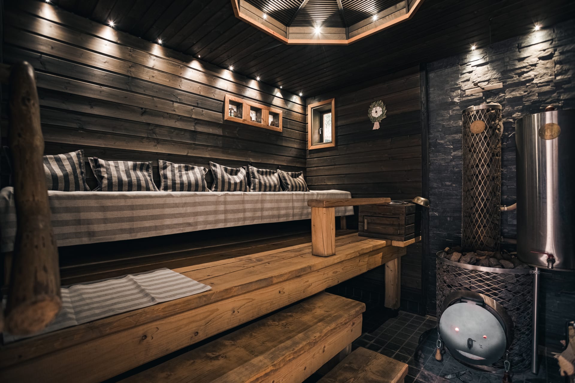 sauna of Kiviojan Helmi Saunatupa cabin