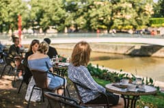 Cafe Art riverside