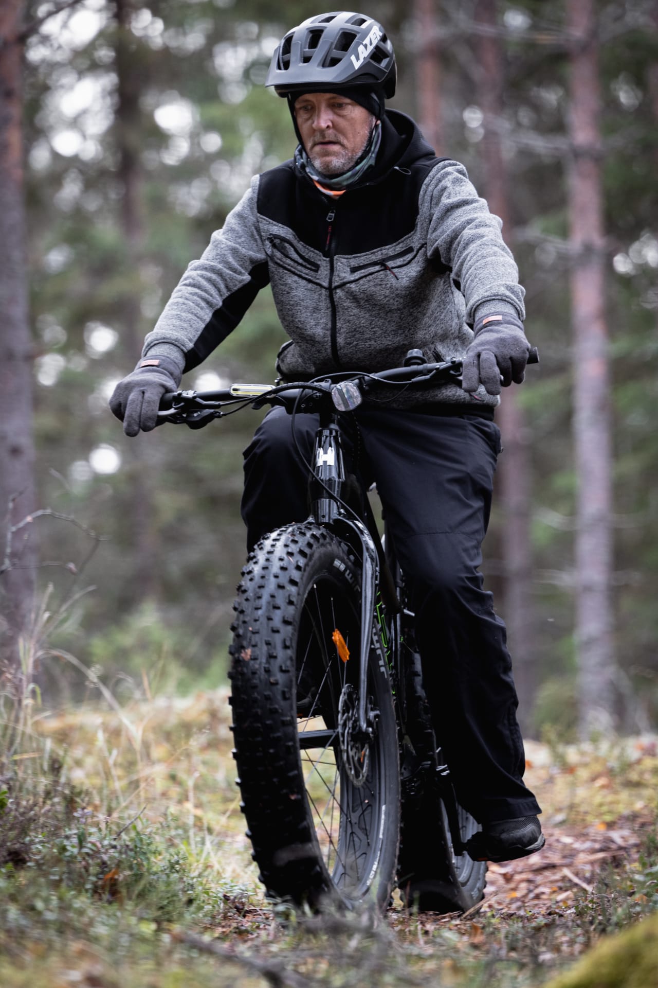 Autumn fun at Mountain E-Bike Trek at Niemilomat