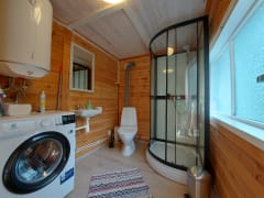 Kesämökki puusaunalla