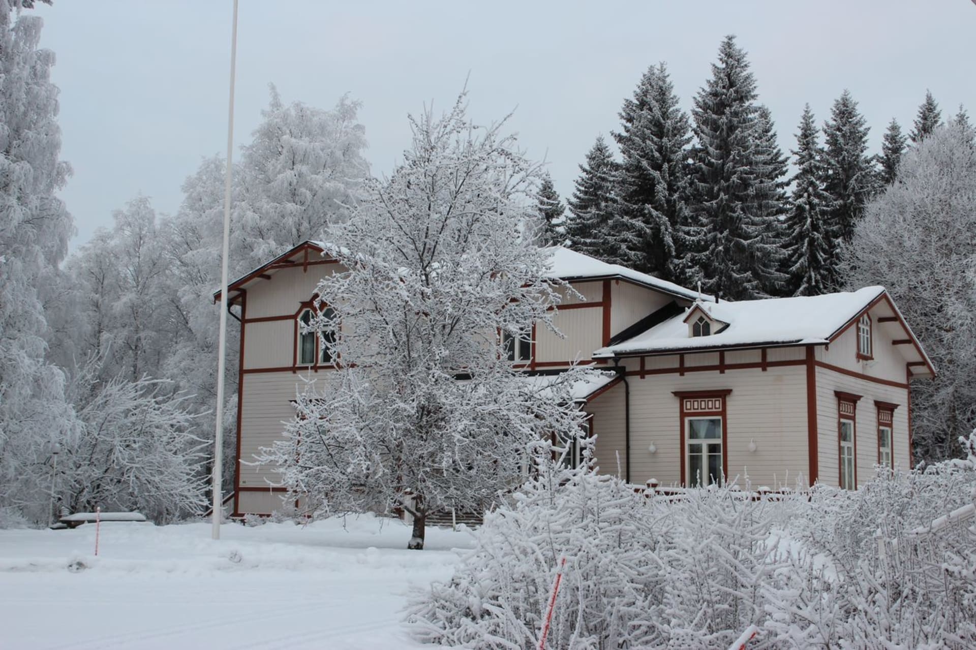 Marttinen old vicarage in winter