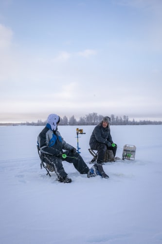Easy Family-friendly Ice Fishing Trip to the Sea in Ii 