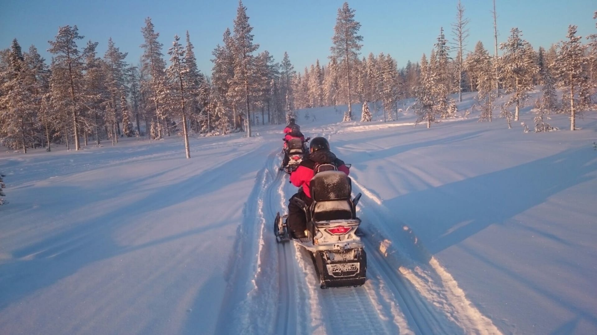 Snowmobile safari in Kuusamo