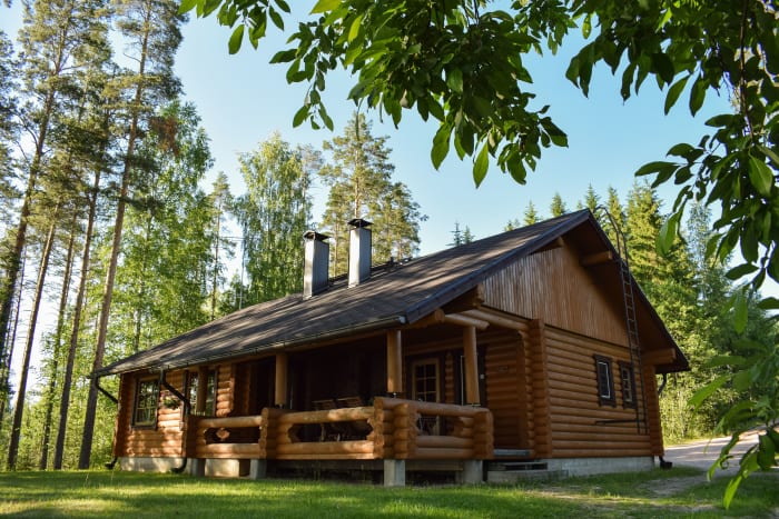 Karhunpesä is a luxery log cabin directly on Lake Saimaa