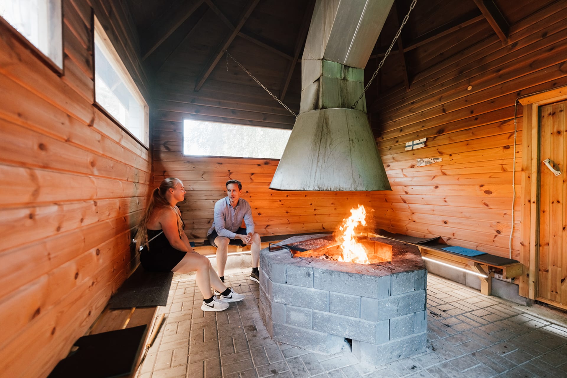 Common spaces such toilets (suitable for invalid chairs), showers, cooking and barbecue pavilion and dish washing place are available to all camp residents.