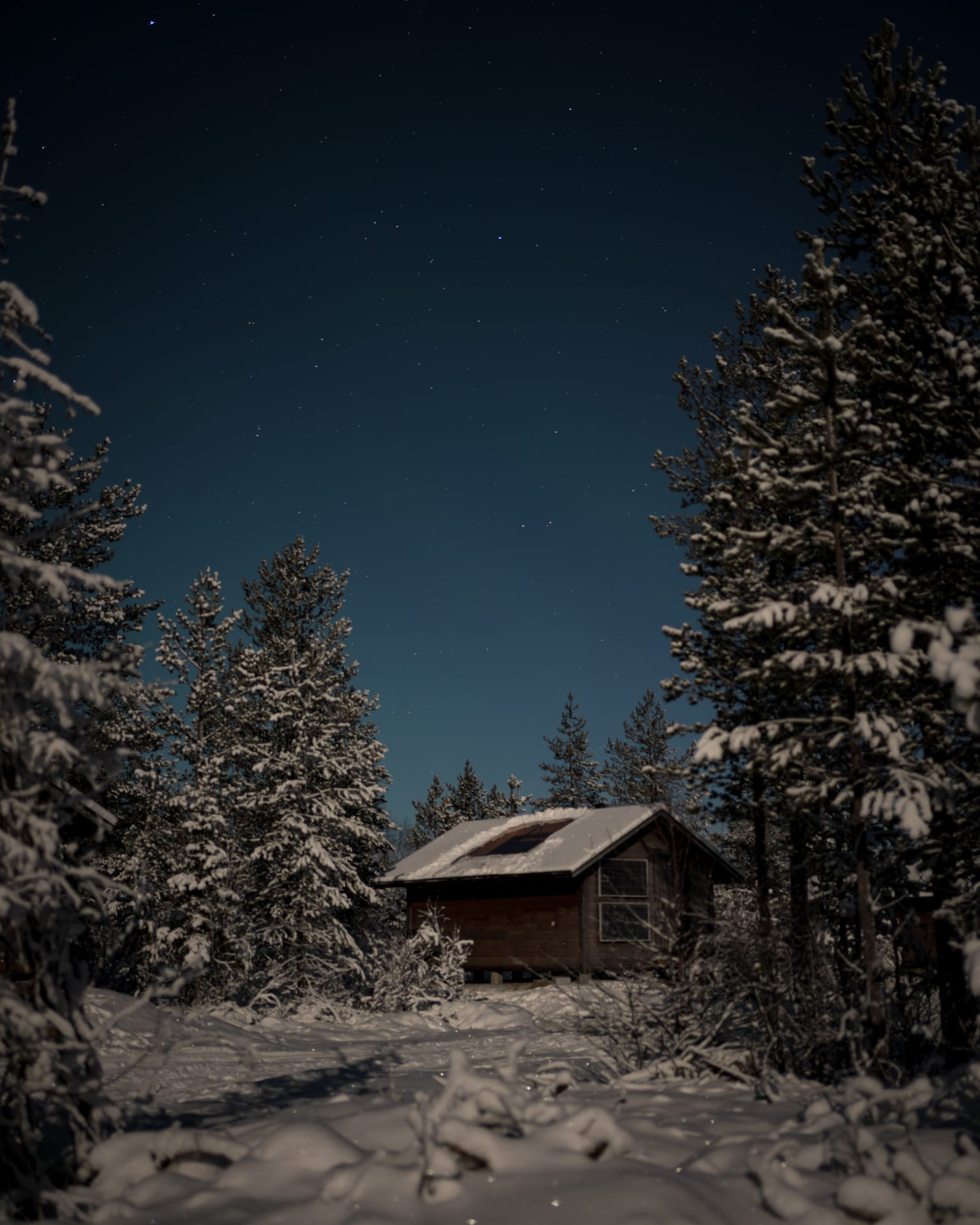 Cabin in the middle of Lappish wilderness