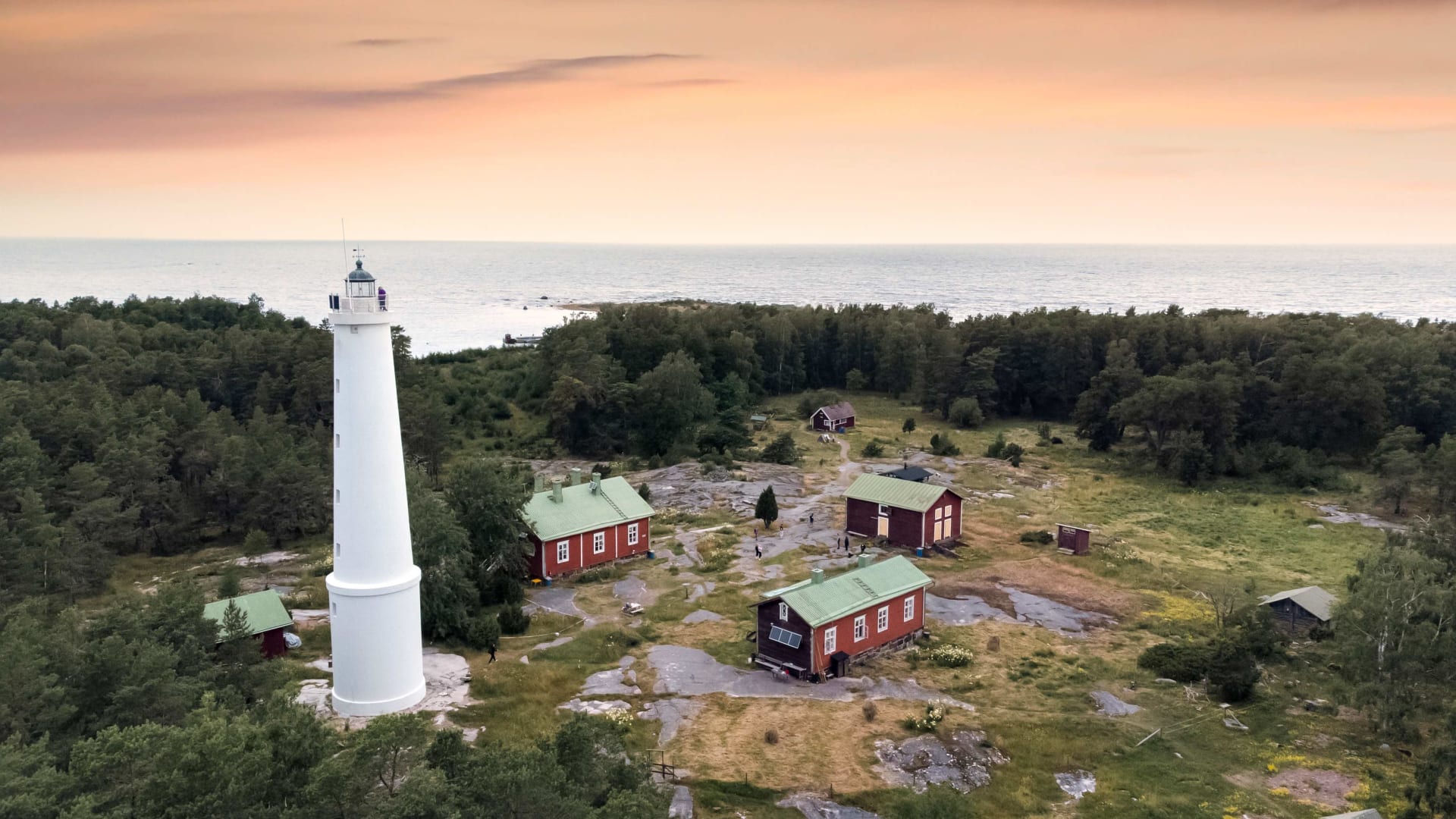 Säppi lighthouse island