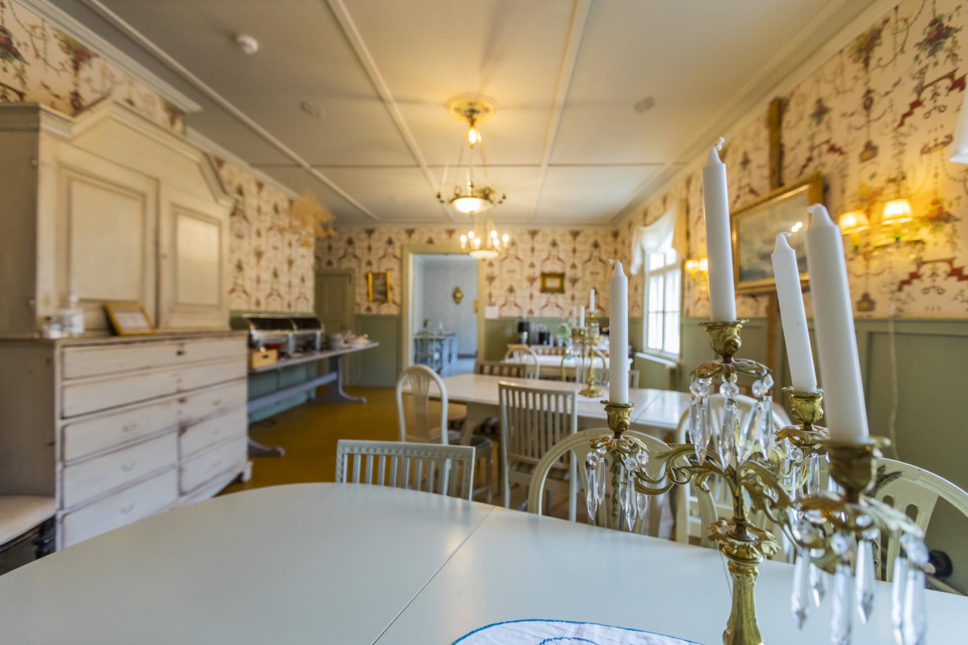 Langin Kauppahuoneen lounassali.