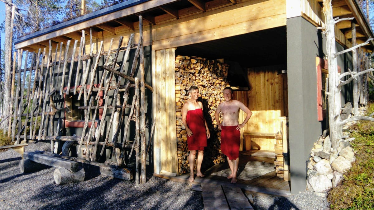 Arctic Lakeside Sauna Twins in Ylläs, Lapland