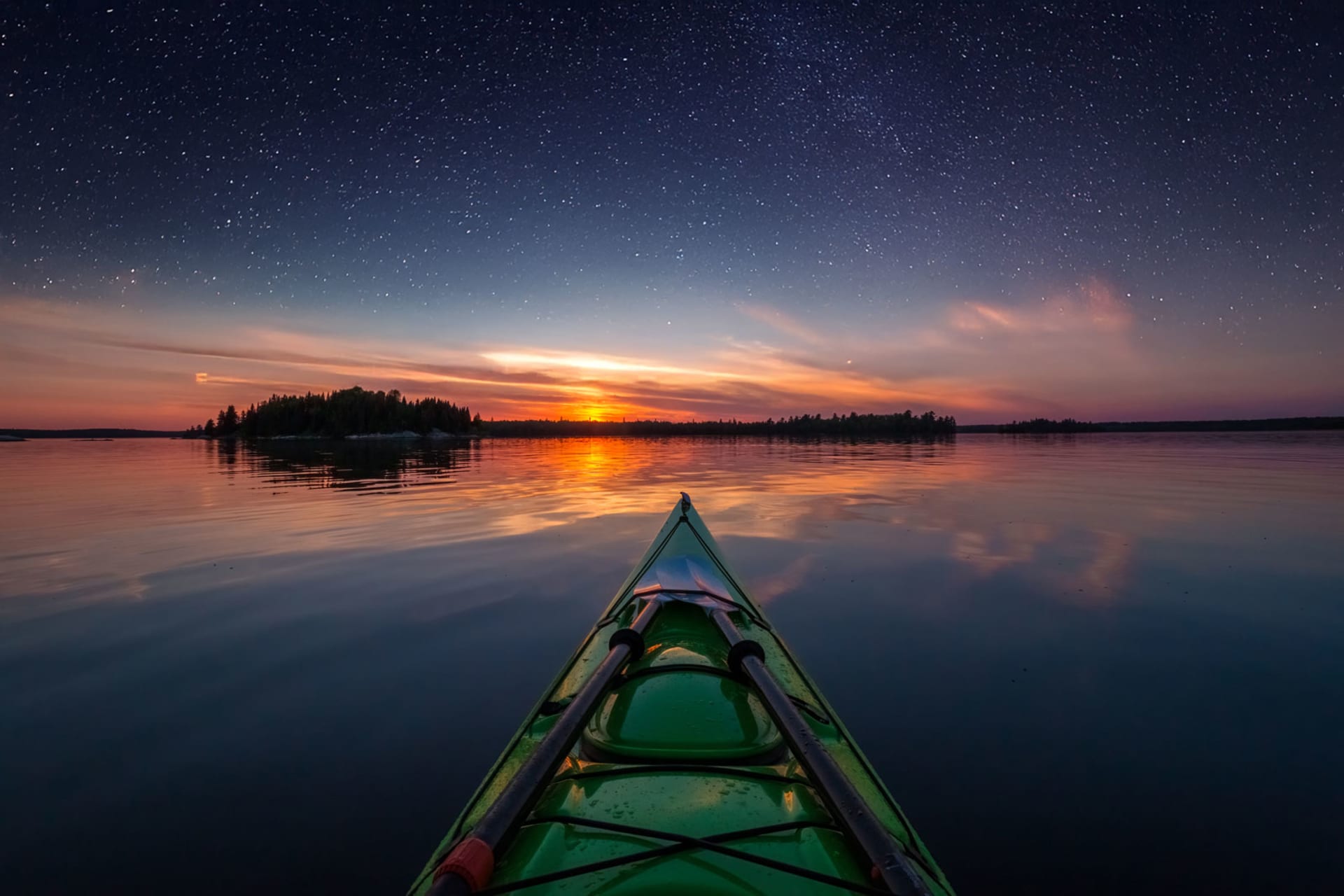 Night kayaking in the Finnish Archipelago Night kayaking in the Finnish Archipelago