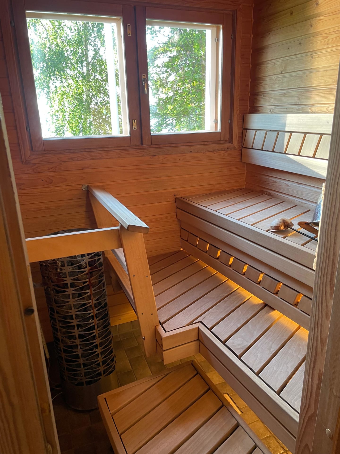 Rantahelmen sauna
