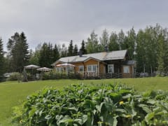 Ravintolan kuva kesältä