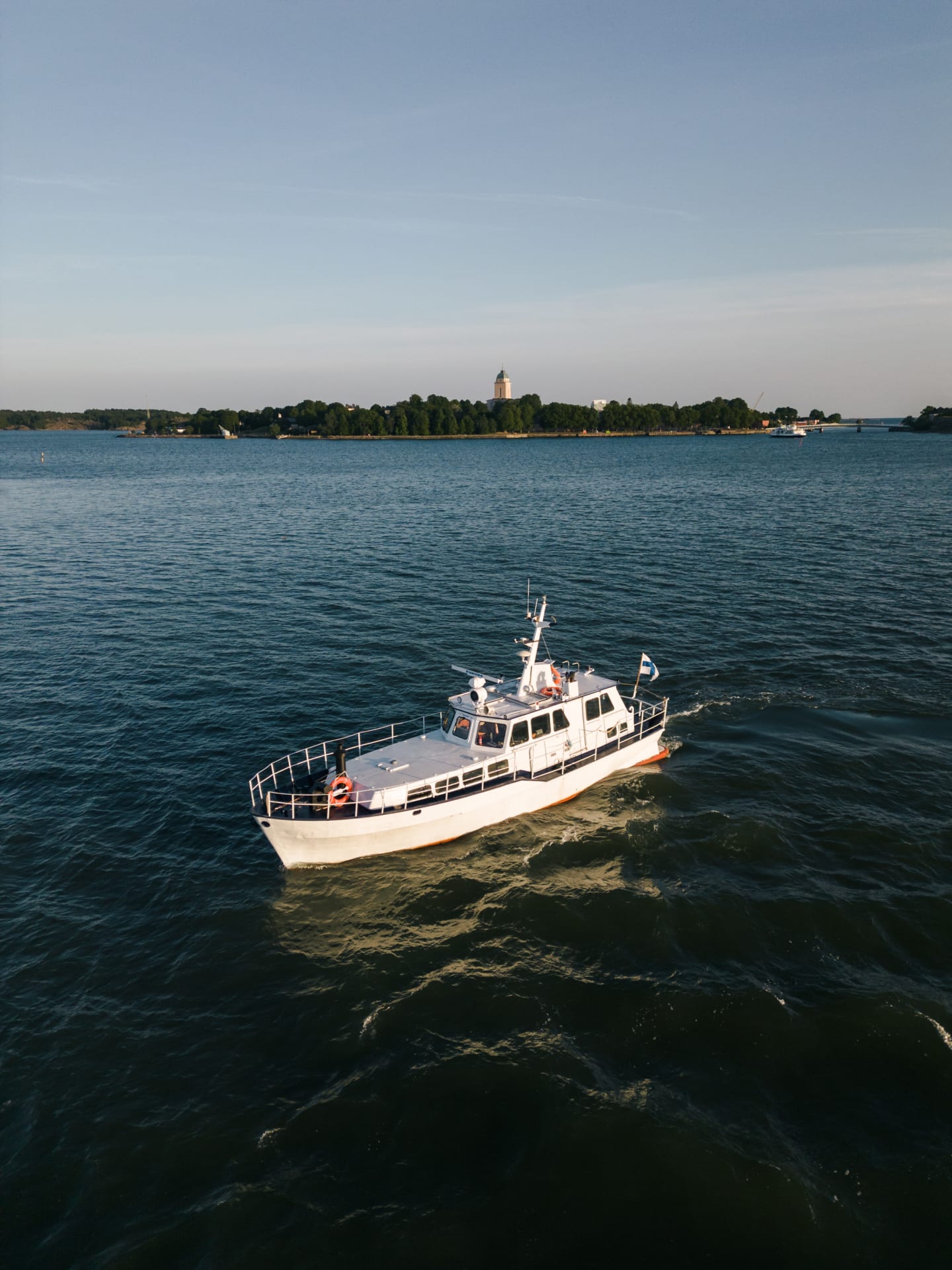 M/Y Fortune in the Helsinki archipelago