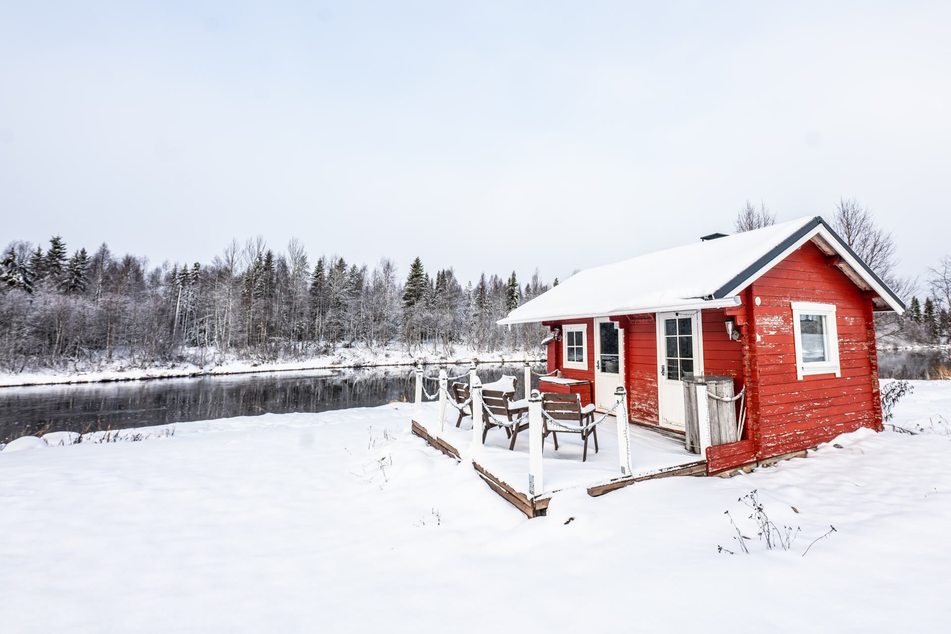 The beach sauna at Hommala