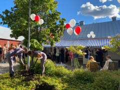 Gallery Elverket summer event with performance by Harrie Liveart