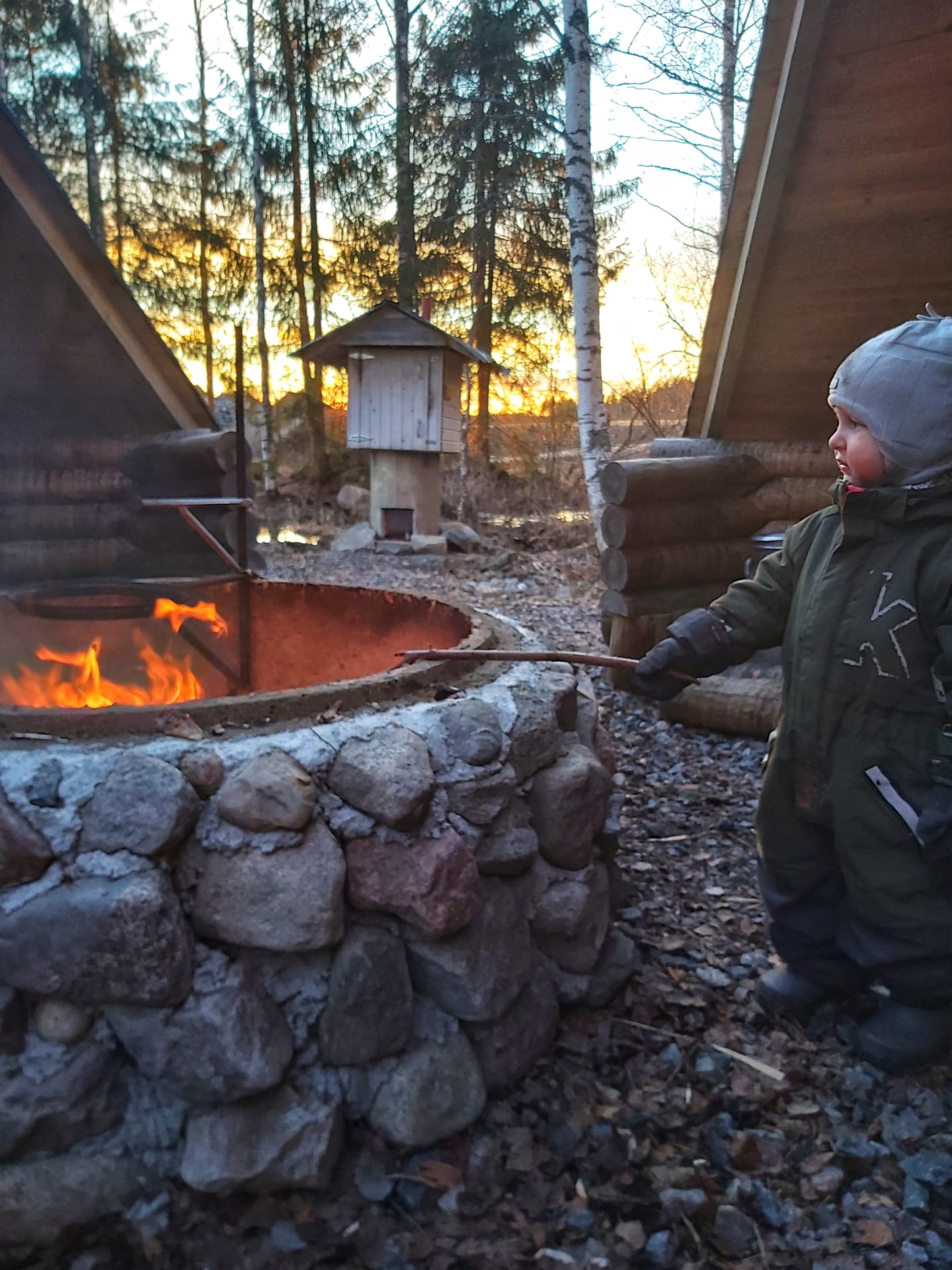 Includes the elements that Finnish people relax with.