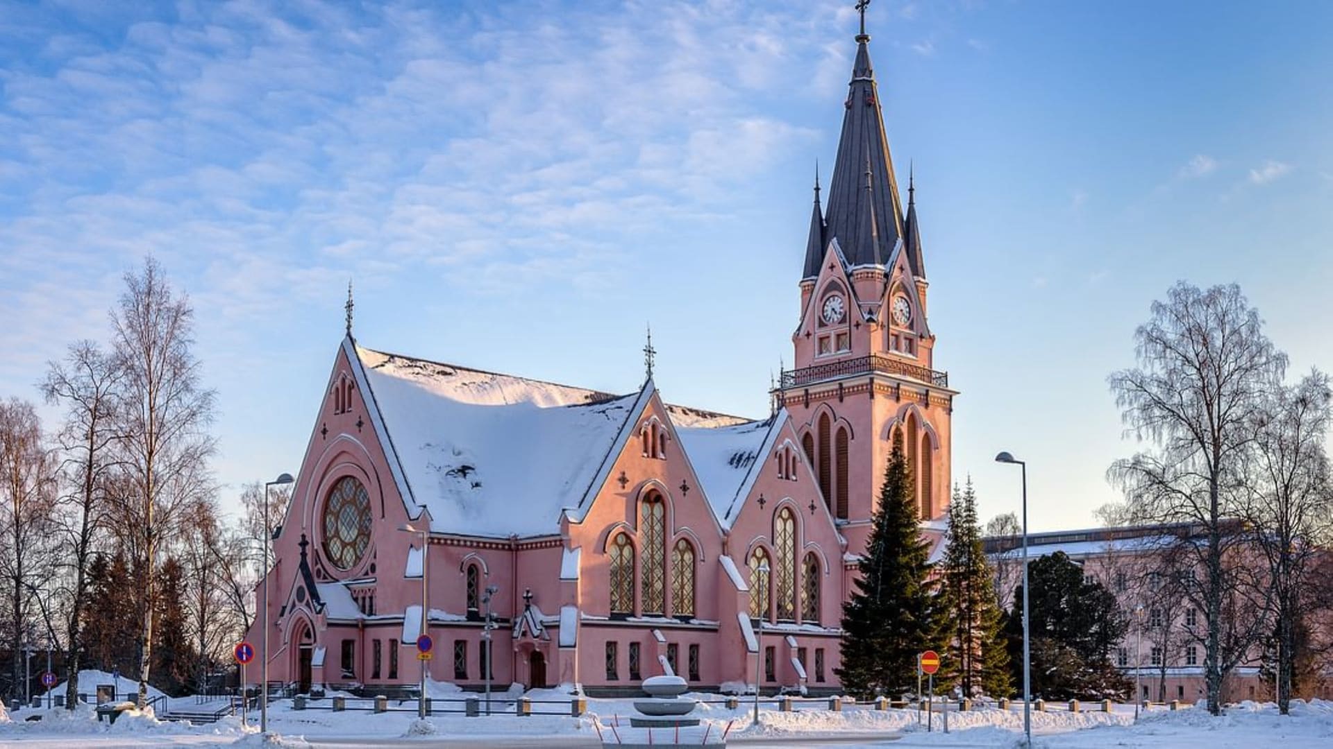 Fun day in Kemi Snow Castle Theme Park | Visit Finland