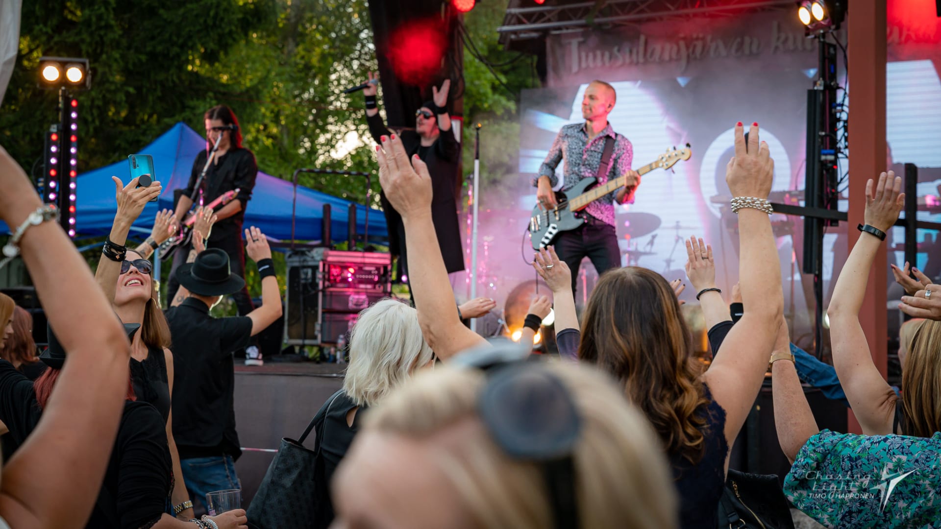 Various artists has played in Krapin Paja's park concerts