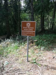 Efraim Martinin torpan muistomerkki