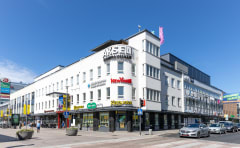 Akseli shopping centre exterior.