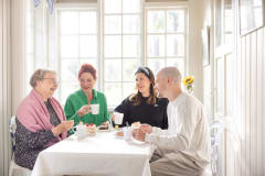 Kahvit ja kulttuurikävely säveltäjän sävelmaisemissa