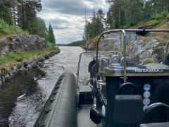 Kolmen kanavan risteily sisältäen Astuvansalmen kalliomaalaukset Saimaalla Mikkelissä