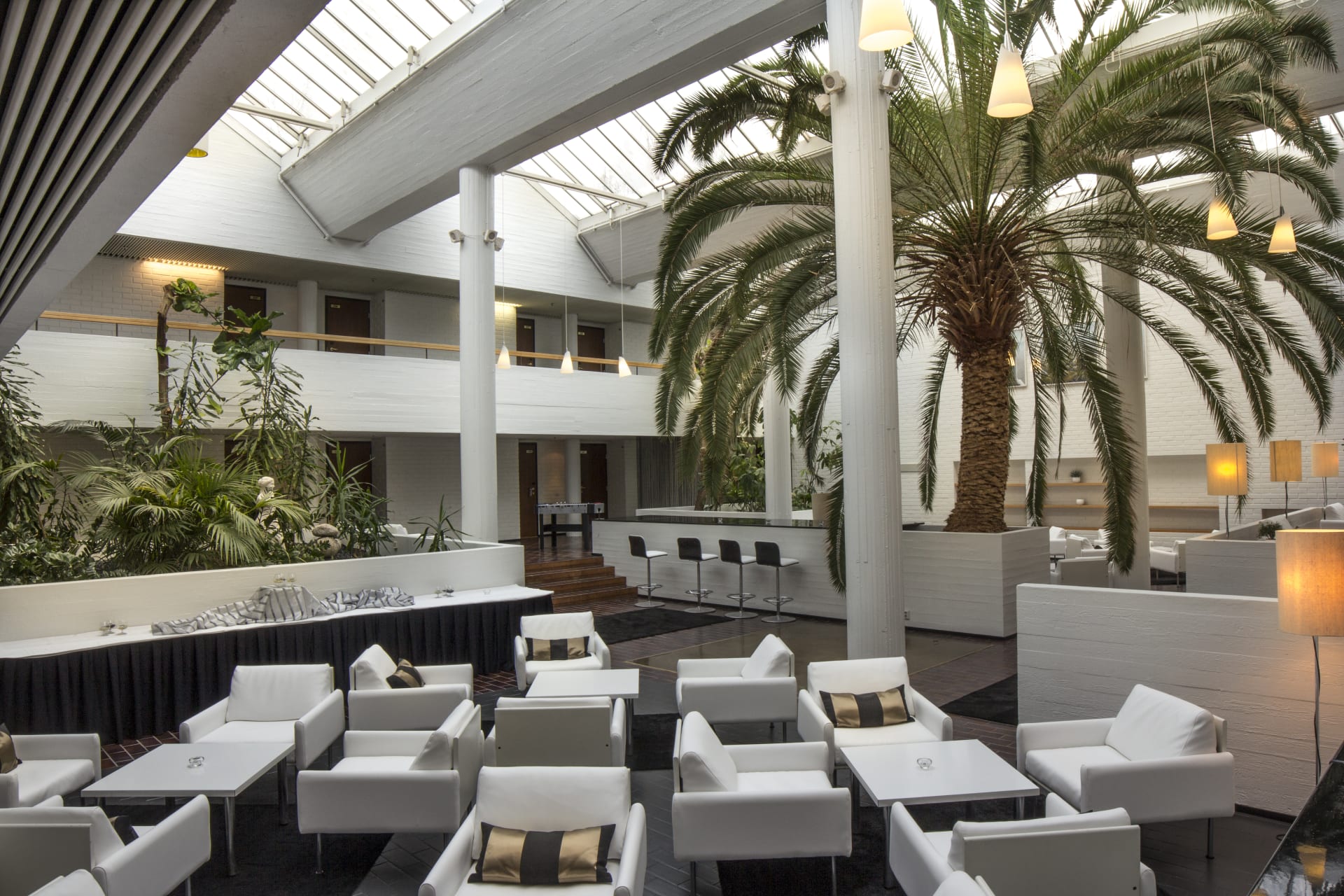 A unique winter garden awaits you in Gustavelund’s hotel wing