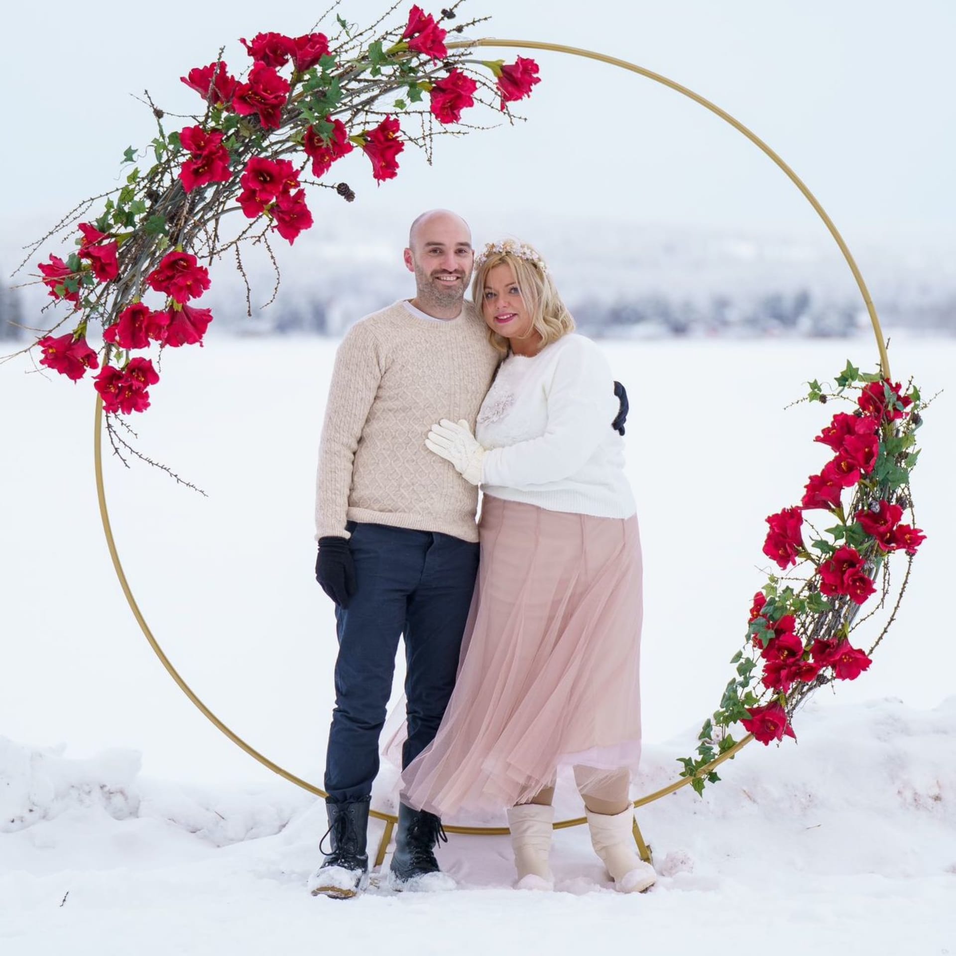 The cottage is located on the shores of the beautiful frozen lake