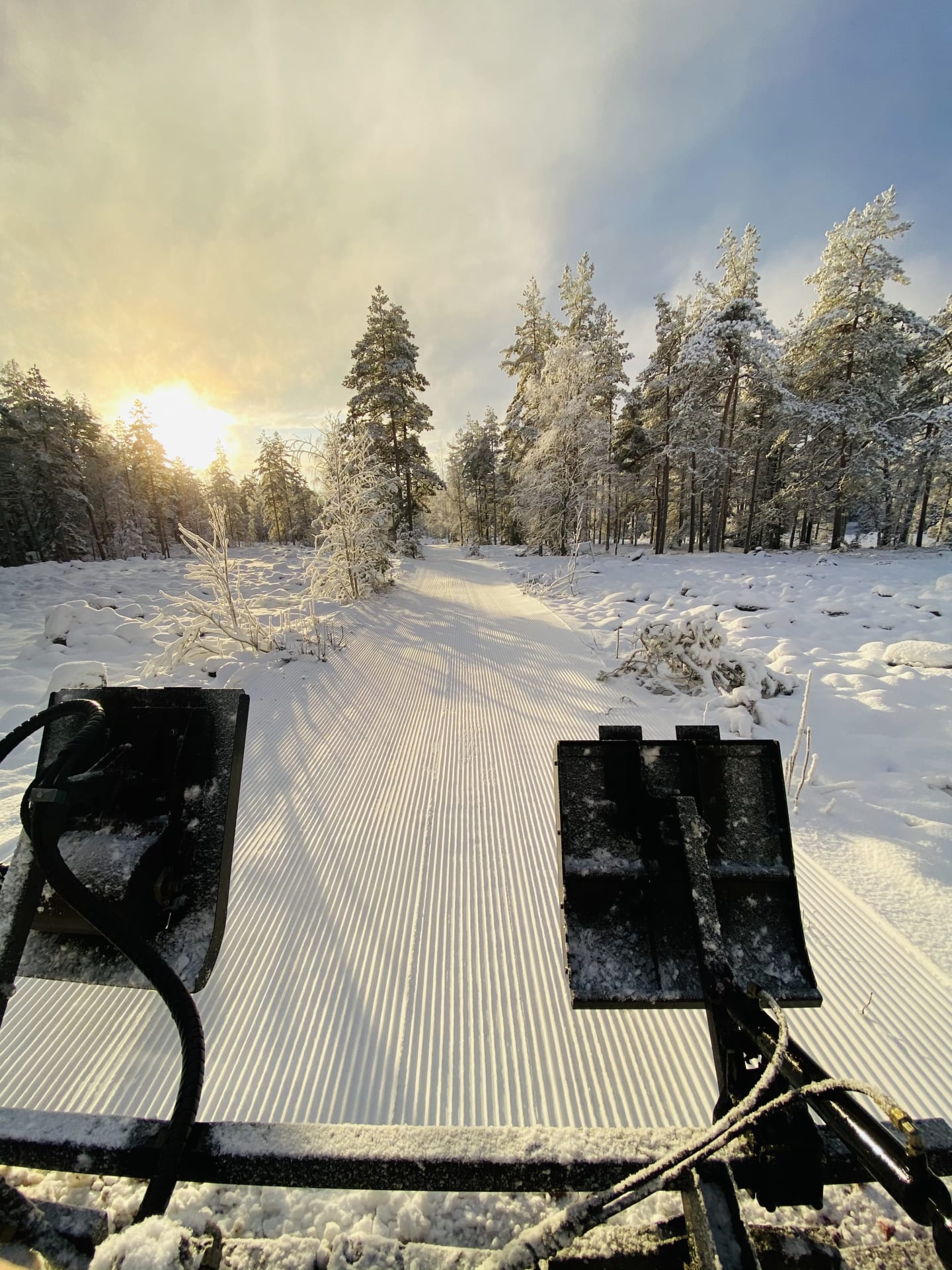Skiiing tracks