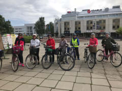 Opastettu pyöräilykierros