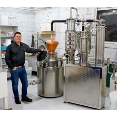 Tislaamo kierros - Salon Tislaamo / Pure Nordic Distillery