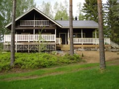 Niemenmökki cottage's exterior in Anttola.