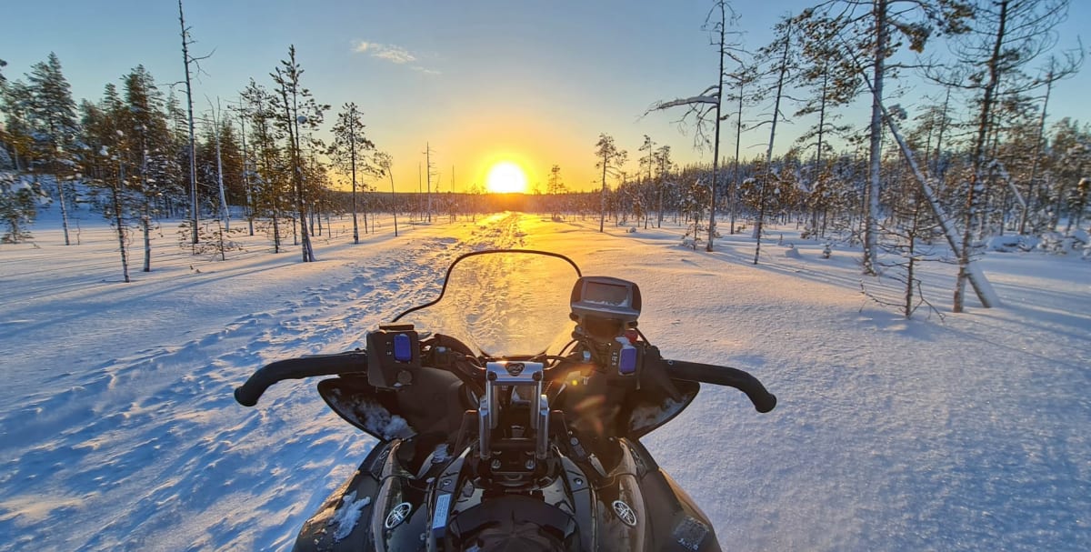 Snowmobiling Finland Northern Lights & Snowmobiling 2-3 h in Kuhmo | Visit Finland