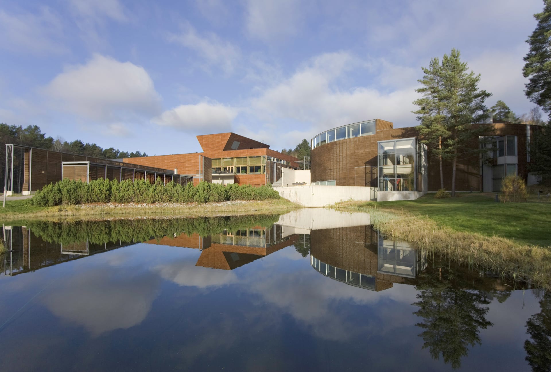 Pond and Lusto building in the background.