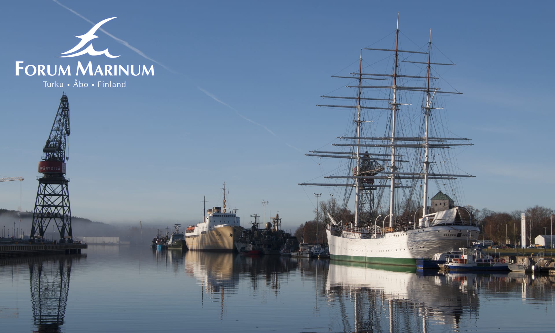 Forum Marinum sijaitsee Aurajoen alajuoksulla