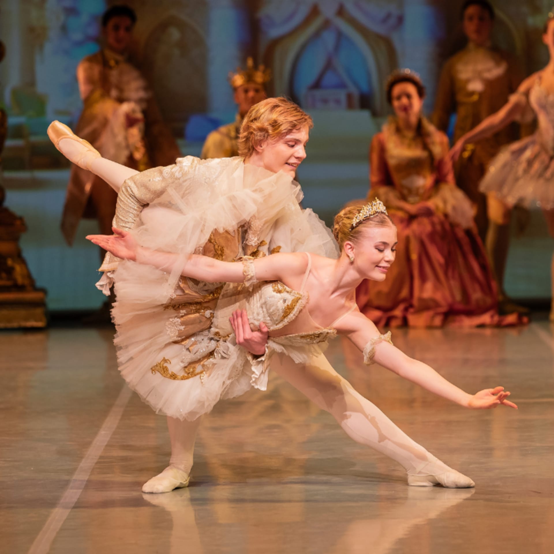 Suomen Kansallisoopperan -ja baletin Balettioppilaitos | Ballet School of the Finnish National Opera and Ballet